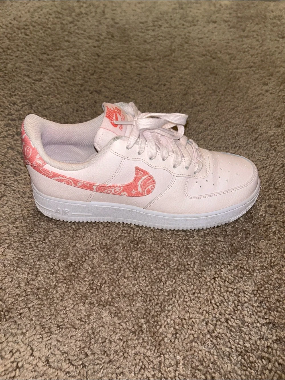 Nike Air Force 1 Low '07 White and Paisley Pink Women’s Size 8